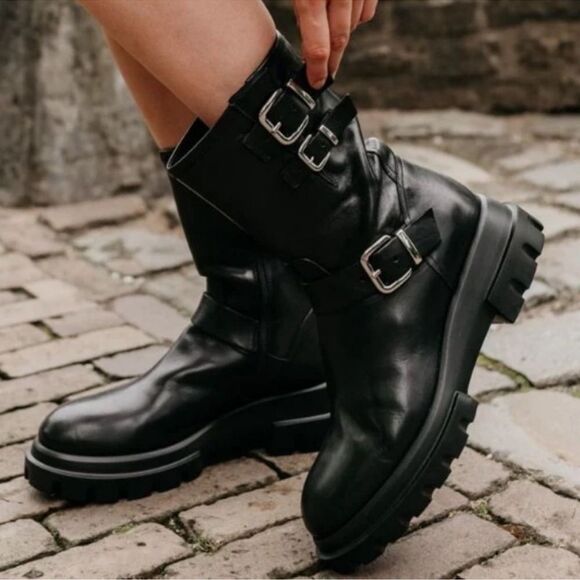 NEW AGL Chunky Biker Moto Lug Sole Black Leather Buckle Boots 40 - Picture 3 of 13